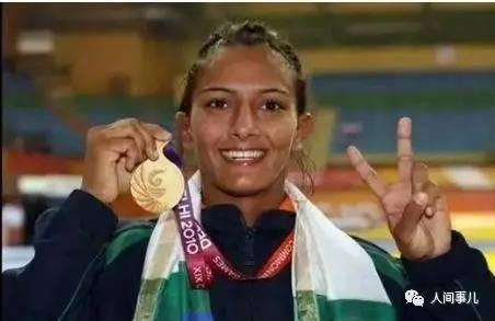 摔跤吧爸爸真人照片,从真实照片看摔跤吧爸爸的励志人生